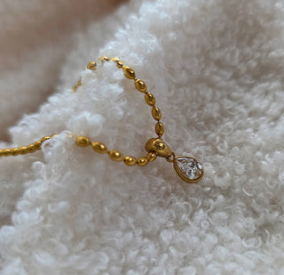 Danity Cluster Teardrop Bezel Pendants Necklace 18k Gold or Silver