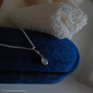 Sterling Silver Genuine Moonstone Teardrop Pendant Necklace Rolo Chain
