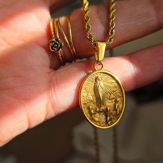 St Christopher Medallion Rope Necklace 18K Gold