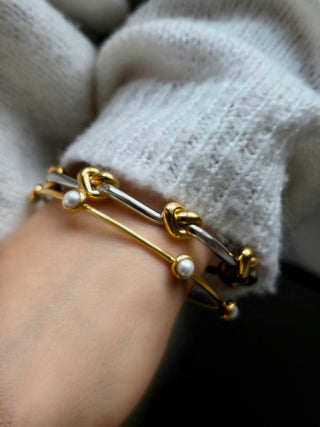 LUME Round Pearl Station Bangle