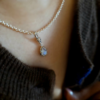 Sterling Silver Genuine Moonstone Teardrop Pendant Necklace Rolo Chain