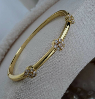 18K Gold Floral Stationed CZ Hinged Bangle