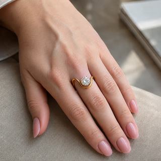 Irregular dainty Band Round-cut CZ solitaire Gold Ring