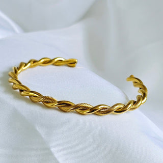 #tarnishfree_jewellery# - #affordable_jewellery# - #detachable_charms# - #sterling_silver_18k_gold_jewellery# - #sterlling_silver_necklaces# - #sterling_silver_rings# - #sterling_silver_brace