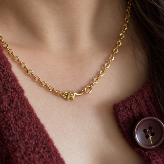 Waterproof Elephant Clasp Petal Chain Necklace – 18k Gold