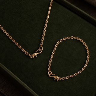 Waterproof Elephant Clasp Petal Chain Bracelet – 18k Gold