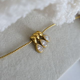 Danity Cluster Teardrop Bezel Pendants Necklace 18k Gold or Silver