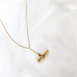 Patterned T-Bar 18K gold Y Necklace