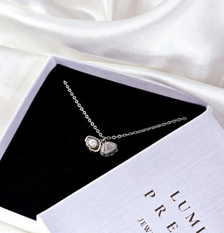 Pearl Shell Locket Necklace