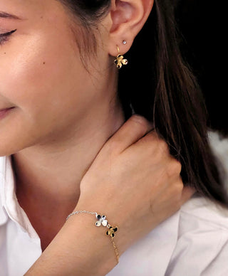 Tarnishfree Floral 18k Gold Threader earrings,dainty detailed gold flower earrings,gift for her