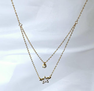 Double layered tarnishfree necklace starfish Charm pendant necklace 18K Gold and mother of pearl pendant thin chain adjustable necklace
