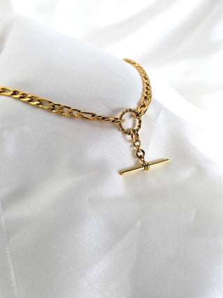 Tarnishfree 18K Gold T-Bar charm necklace,adjustable chunky cuban Chain,gift,O charm Necklace,balance Bar stacking gold necklace