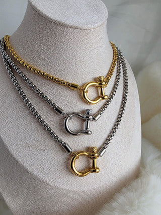 Cuban link Heart Charm choker pendant necklace Tarnishfree 18K Gold ,bold gold and silver neckace,solitaire heart thick chains necklace