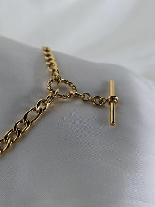 Tarnishfree 18K Gold T-Bar charm necklace,adjustable chunky cuban Chain,gift,O charm Necklace,balance Bar stacking gold necklace
