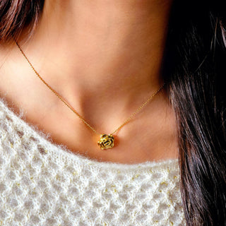 Rose pendant 18k Gold Tarnishfree pendant necklace, 3D floral gold pendant,love and friendship gift for her,dainty thin adjustable chain