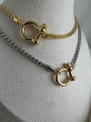 Cuban link Heart Charm choker pendant necklace Tarnishfree 18K Gold ,bold gold and silver neckace,solitaire heart thick chains necklace