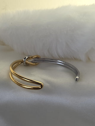 Chunky knot open cuff bracelet in Sterling Silver and 18K Gold,two tone infinity knot double cuff bracelet,,Waterproof jewellery