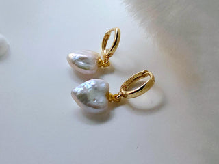 Baroque Pearl Heart drop 18K Gold Hoop earrings,dangle drop detachable charms,pearl drop gold earrings