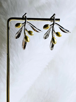 #tarnishfree_jewellery# - #affordable_jewellery# - #detachable_charms# - #sterling_silver_18k_gold_jewellery# - #sterlling_silver_necklaces# - #sterling_silver_rings# - #sterling_silver_brace