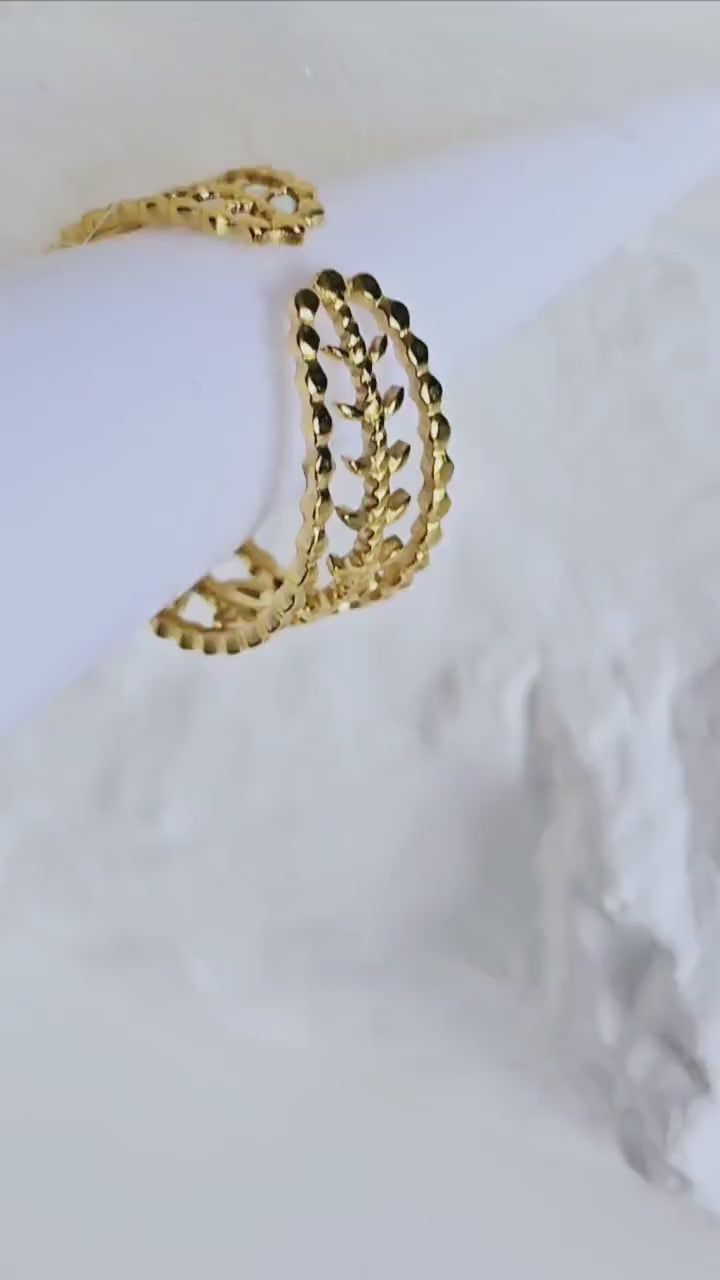 Tarnishfree 18k Gold leaf vine broad ring,waterproof everyday gold ring,stacking rings