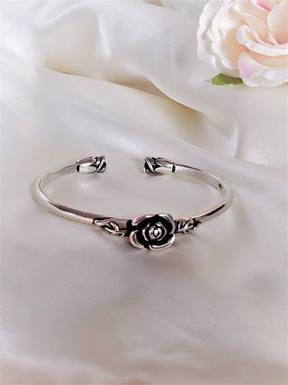 #tarnishfree_jewellery# - #affordable_jewellery# - #detachable_charms# - #sterling_silver_18k_gold_jewellery# - #sterlling_silver_necklaces# - #sterling_silver_rings# - #sterling_silver_brace